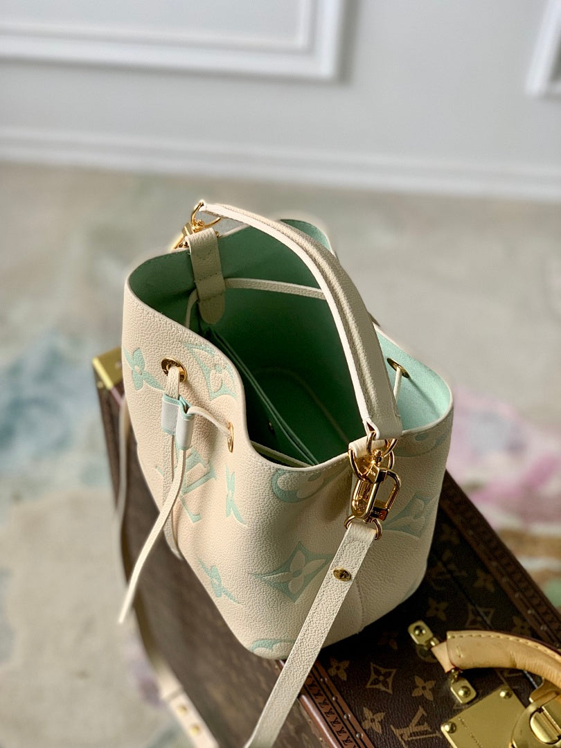Sac à main Seau – Réf. M45709 · Sérigraphie Vert