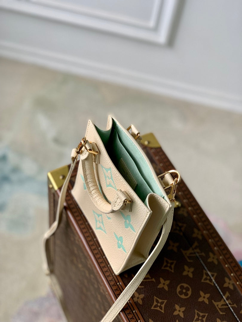 Sac à main Petit Sac Plat – Réf. M69442 · Vert