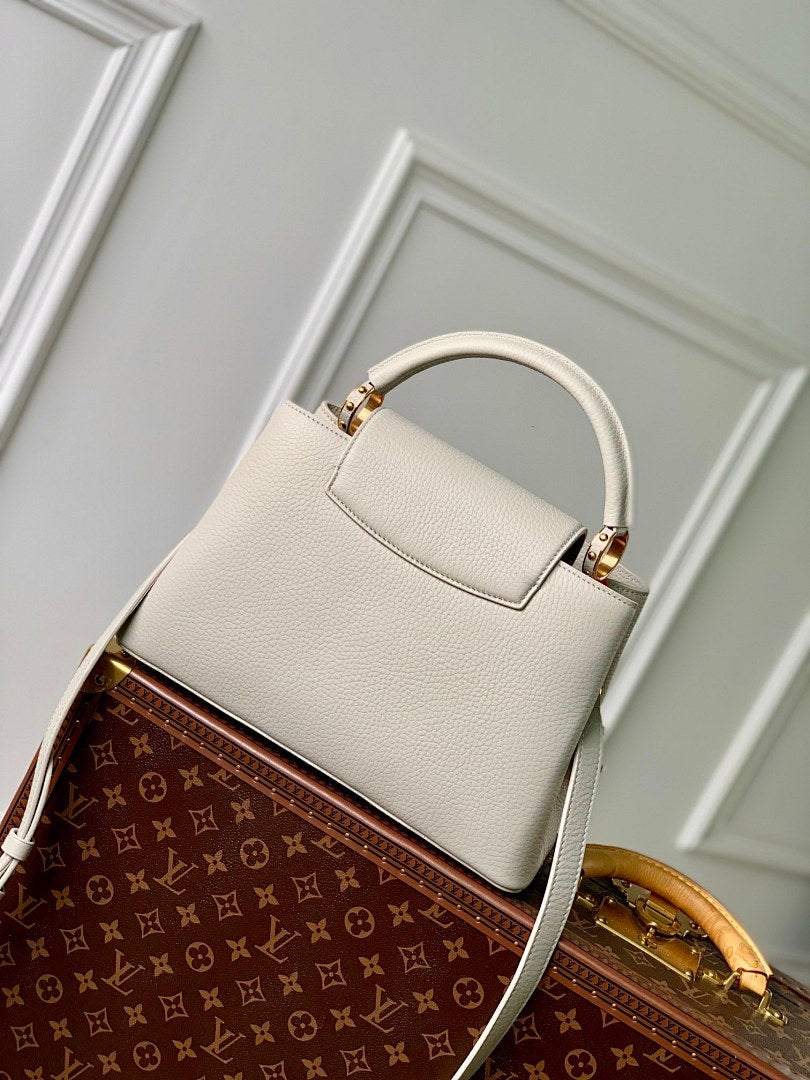 Sac à main Capucines – Réf. M23363 · Gris · Coloris 2