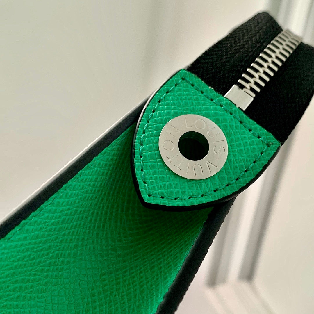 Pochette – Réf. M83099 · Monogram Vert