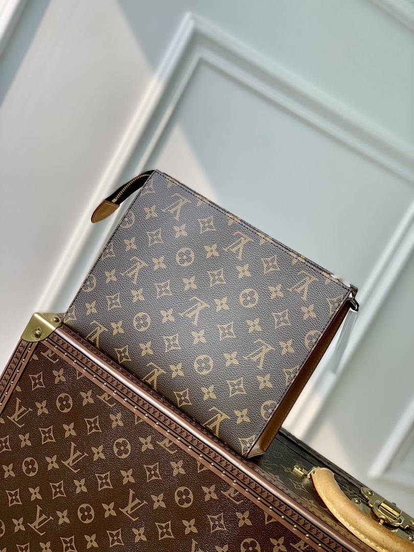 Pochette – Réf. M47543 · Monogram