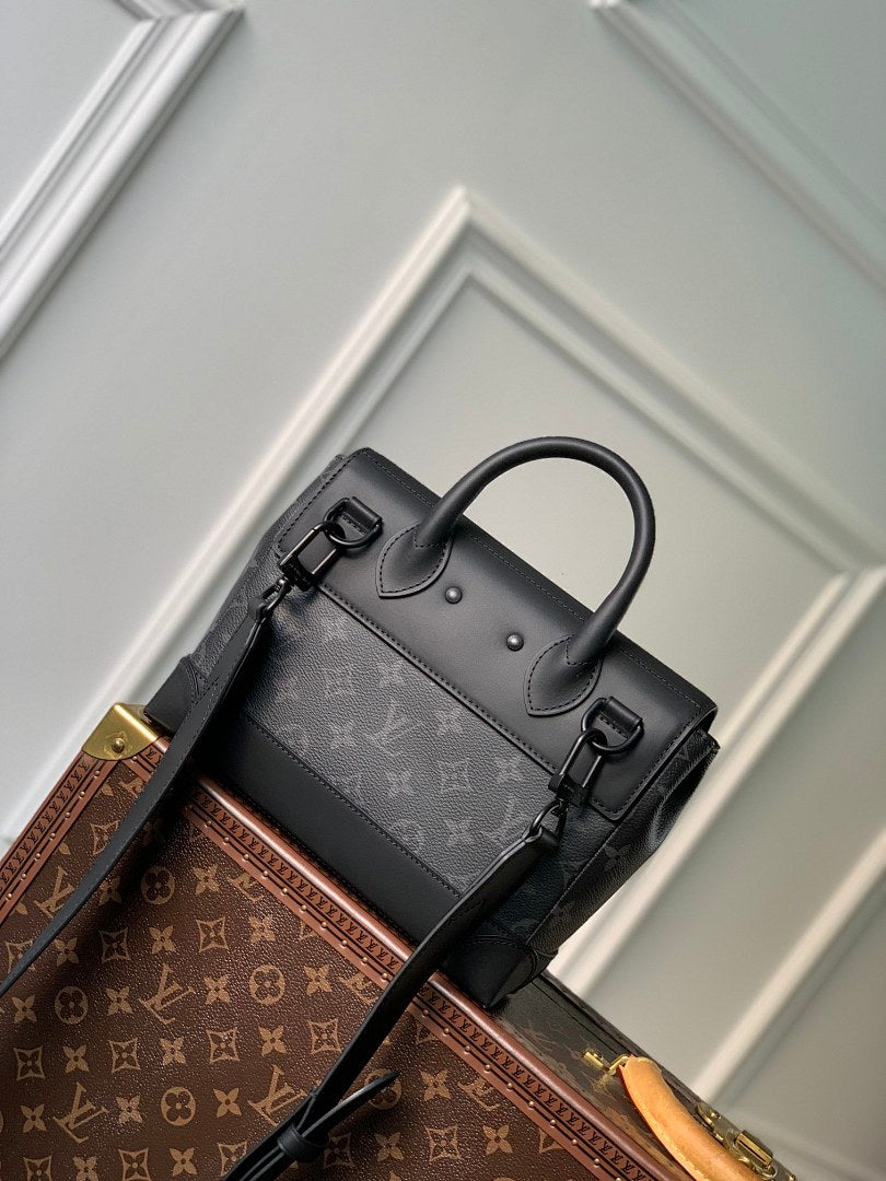 Sacoche – Réf. M46953 · Monogram Noir