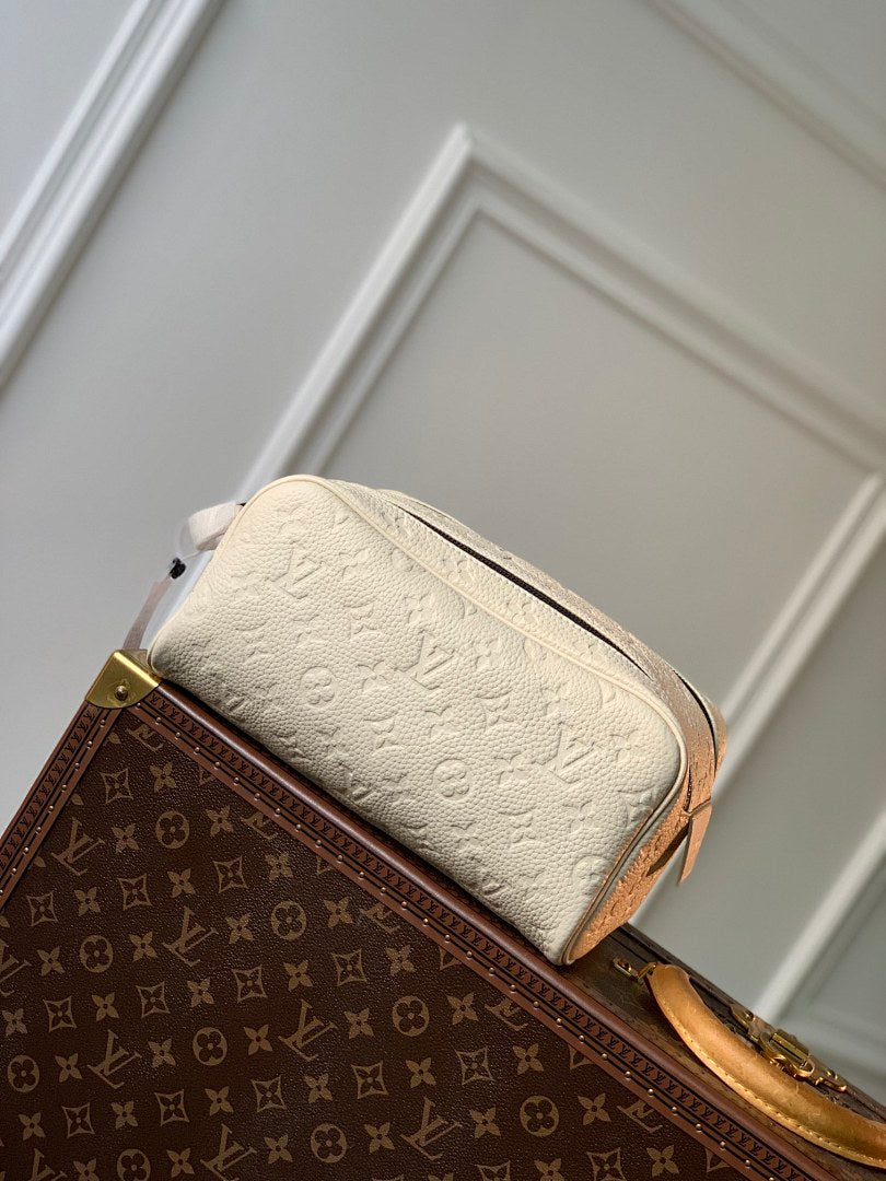 Pochette – Réf. M82576 · Cuir · Coloris 7