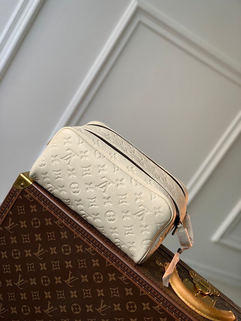 Pochette – Réf. M82576 · Cuir · Coloris 7