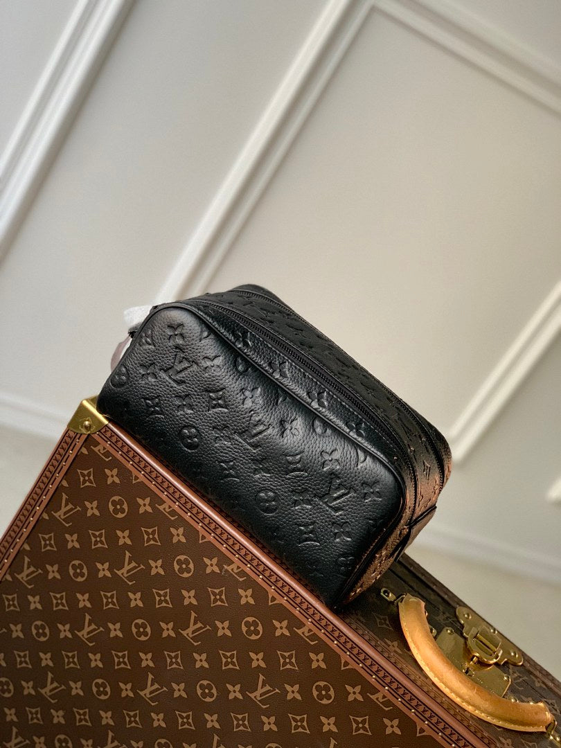 Pochette – Réf. M82576 · Cuir · Coloris 6