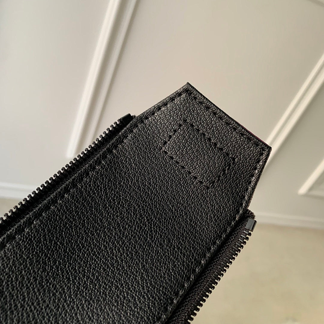 Pochette – Réf. M82576 · Cuir · Coloris 4