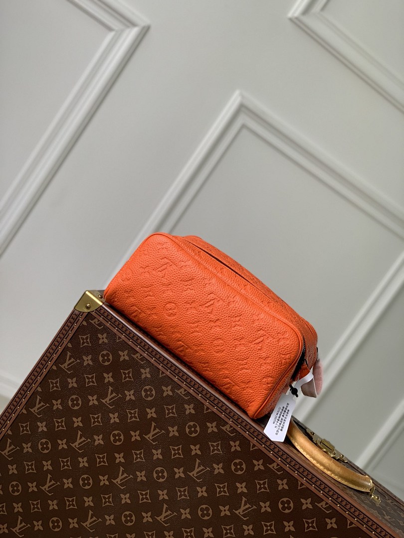 Pochette – Réf. M82576 · Cuir · Coloris 3