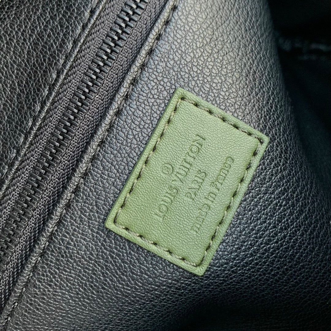 Pochette – Réf. M82576 · Cuir · Coloris 2