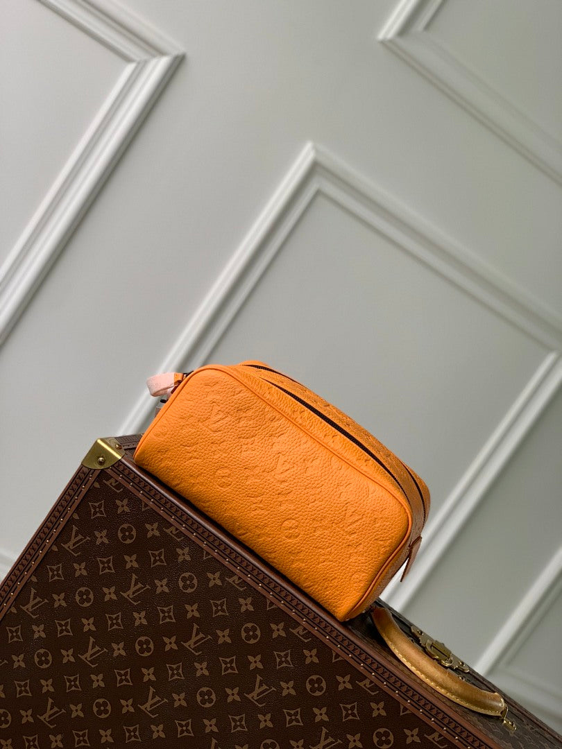 Pochette – Réf. M82576 · Cuir · Coloris 1