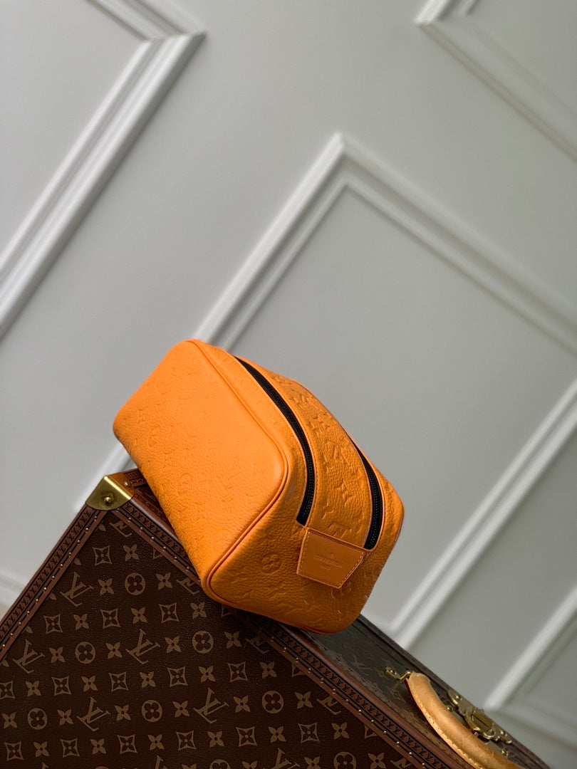 Pochette – Réf. M82576 · Cuir · Coloris 1