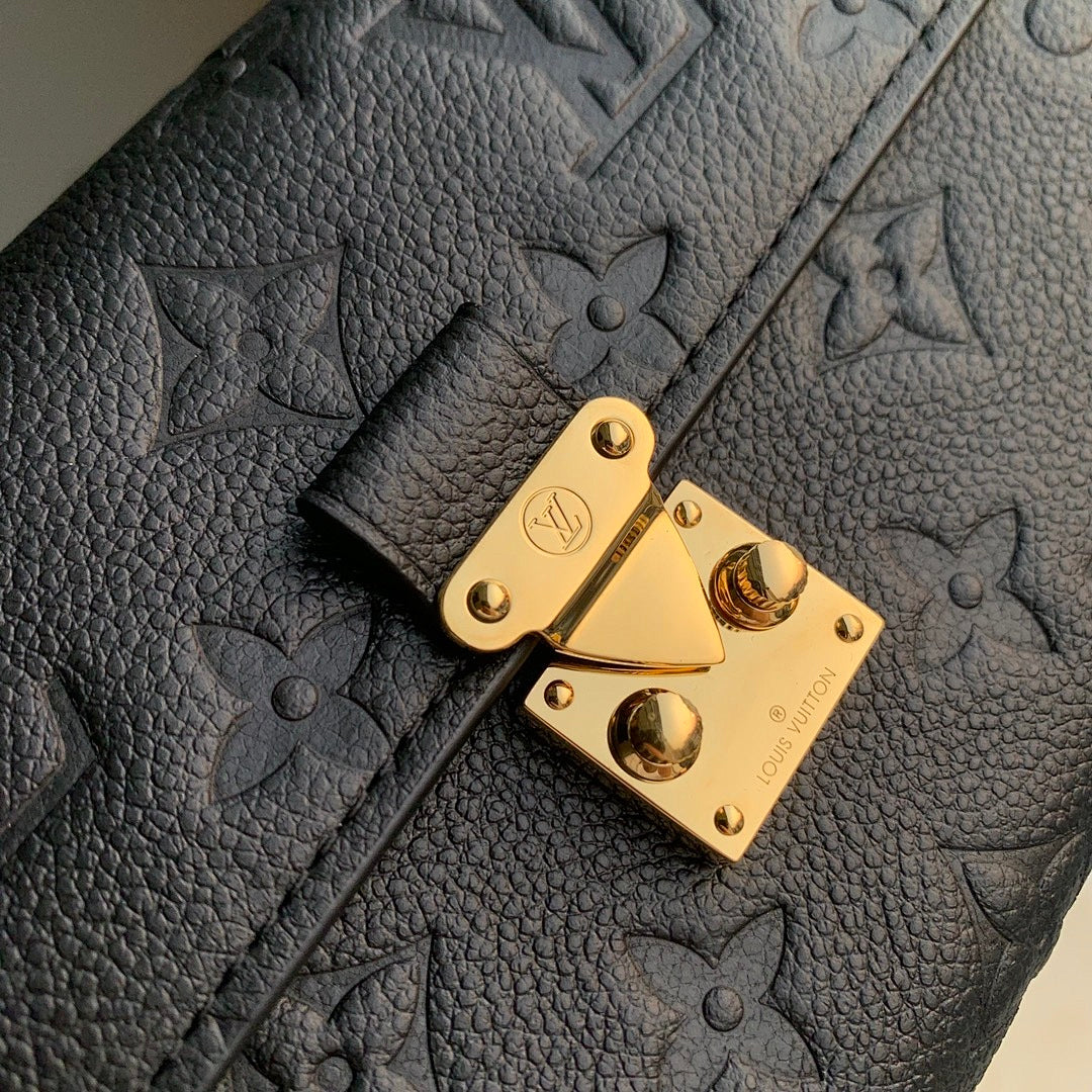 Pochette – Réf. M82638