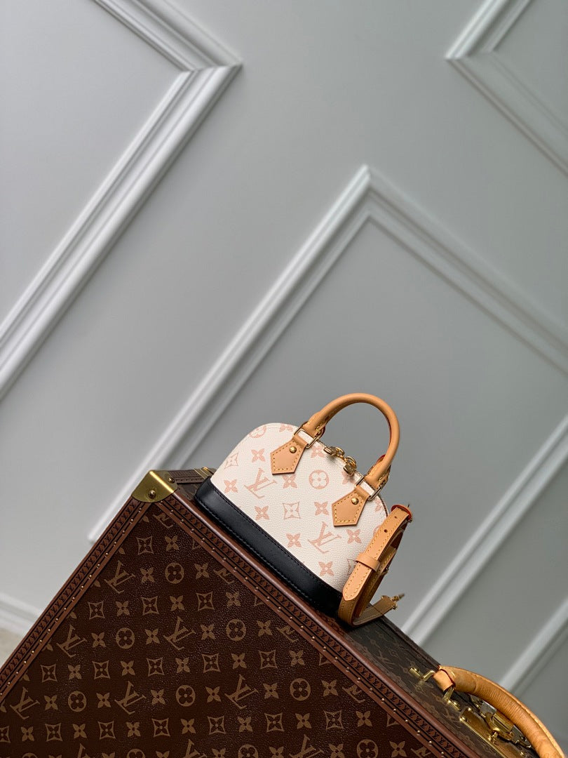 Sac à main – Réf. M82717