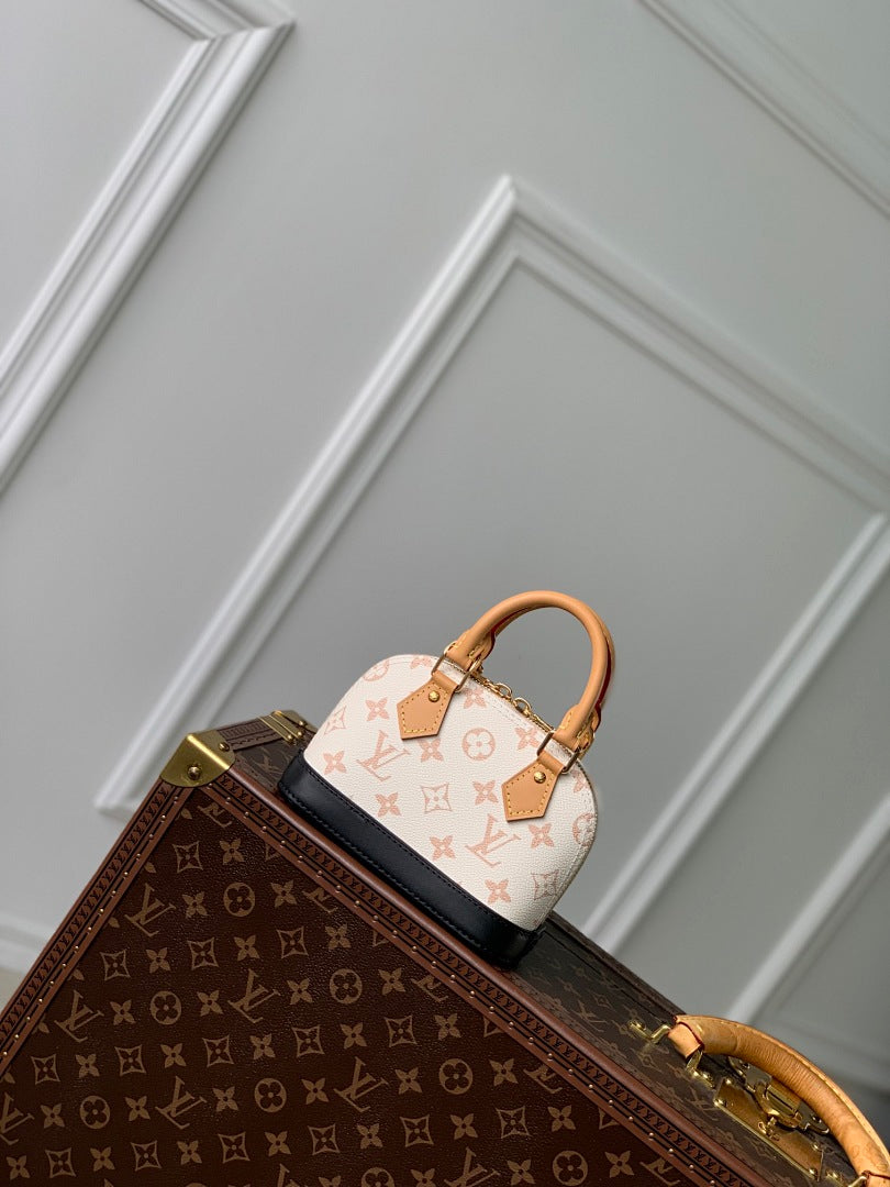 Sac à main – Réf. M82717