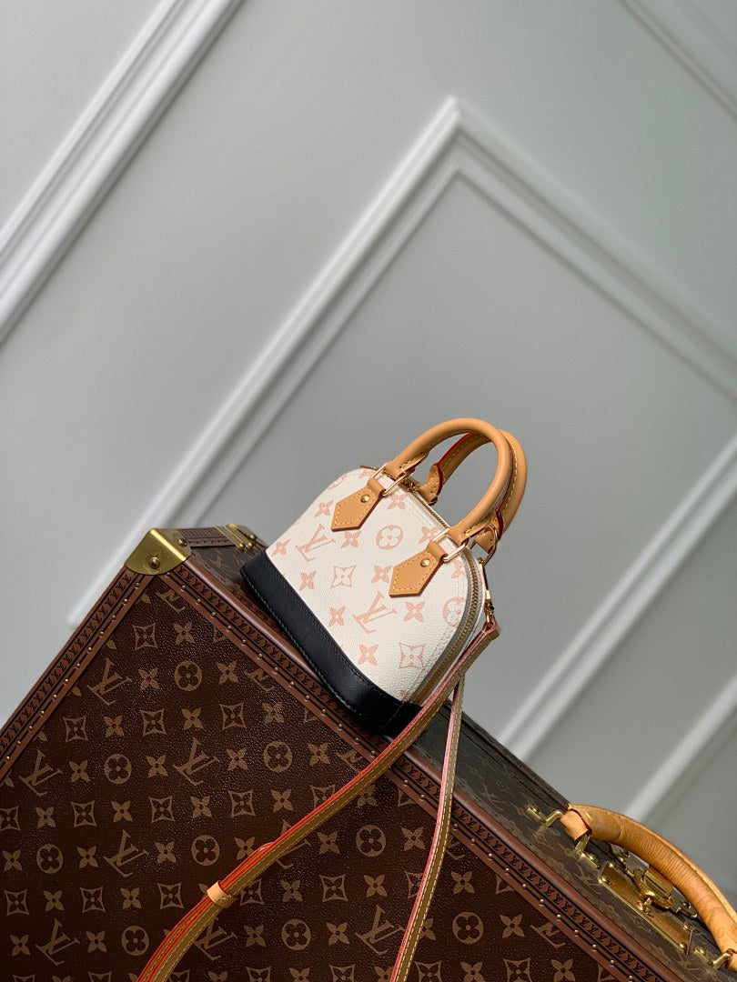 Sac à main – Réf. M82717