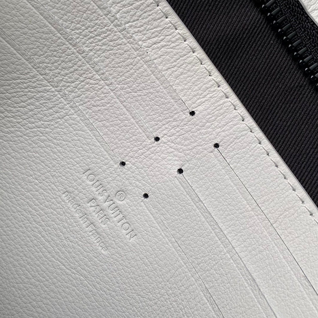 Pochette – Réf. M61692 · Blanc Doux