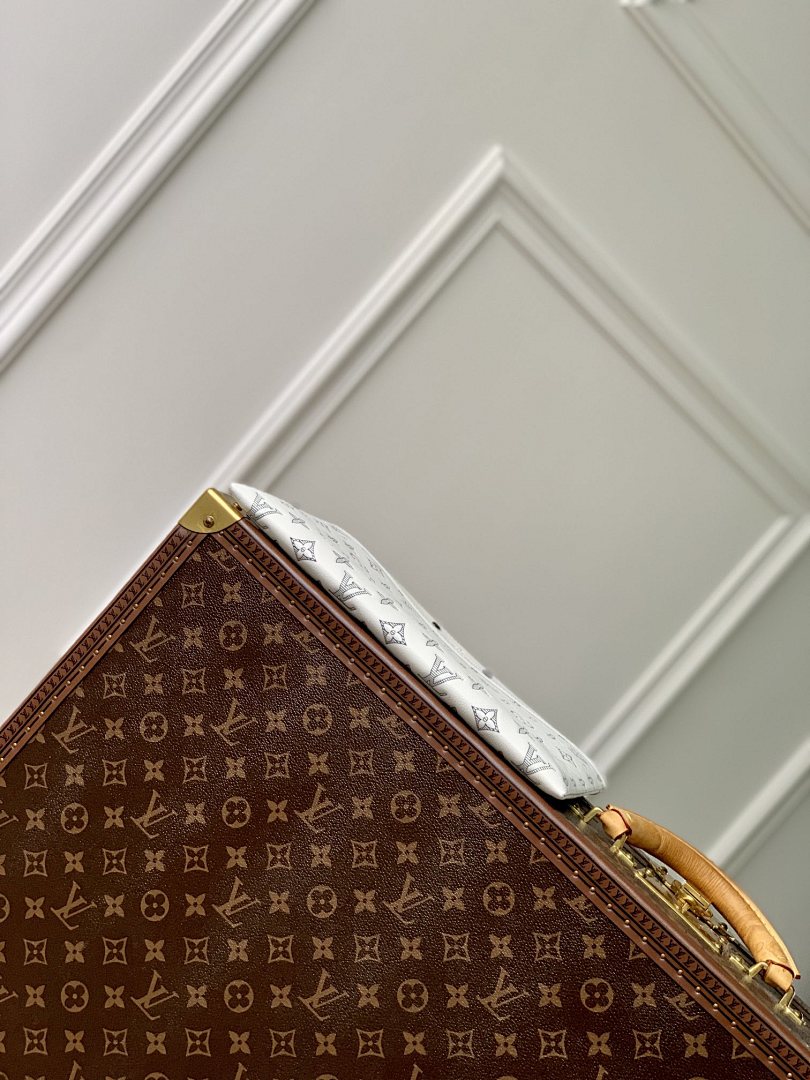 Pochette – Réf. M81570 · Blanc Doux