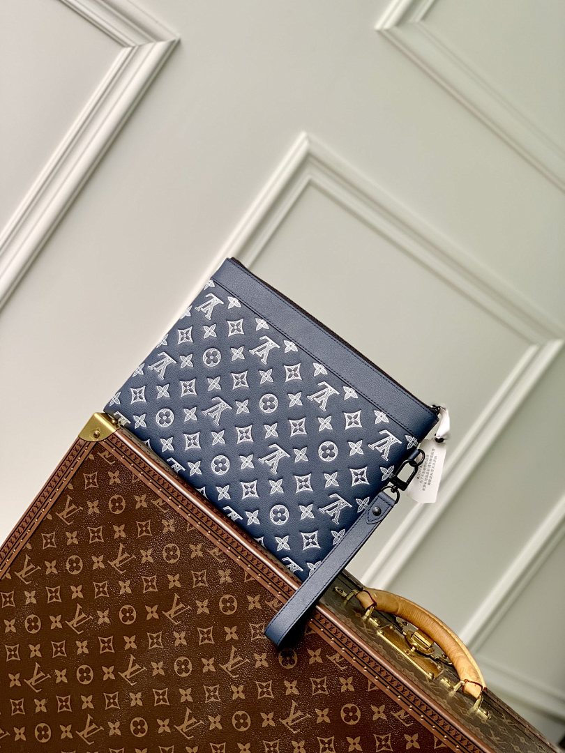 Pochette – Réf. M81570 · Bleu Doux