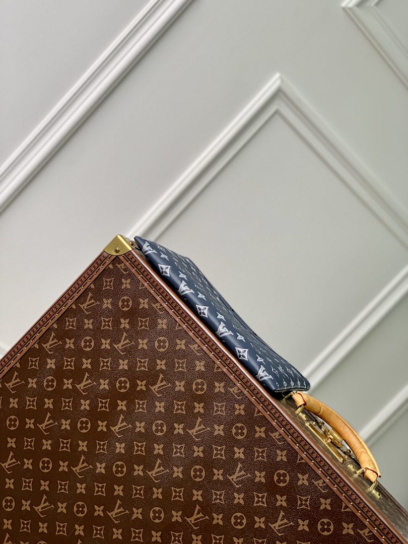 Pochette – Réf. M81570 · Bleu Doux