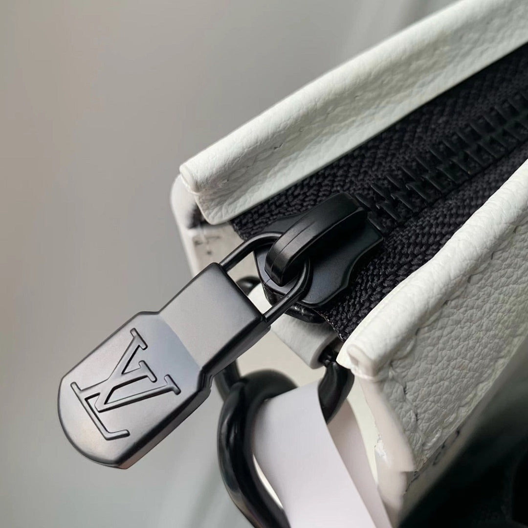 Sacoche – Réf. M81115 · Blanc Doux
