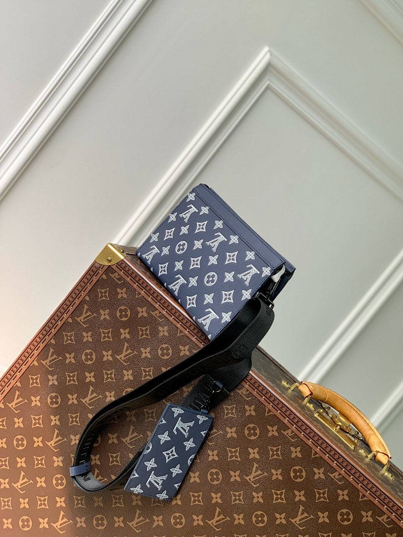 Sacoche – Réf. M81115 · Bleu Doux