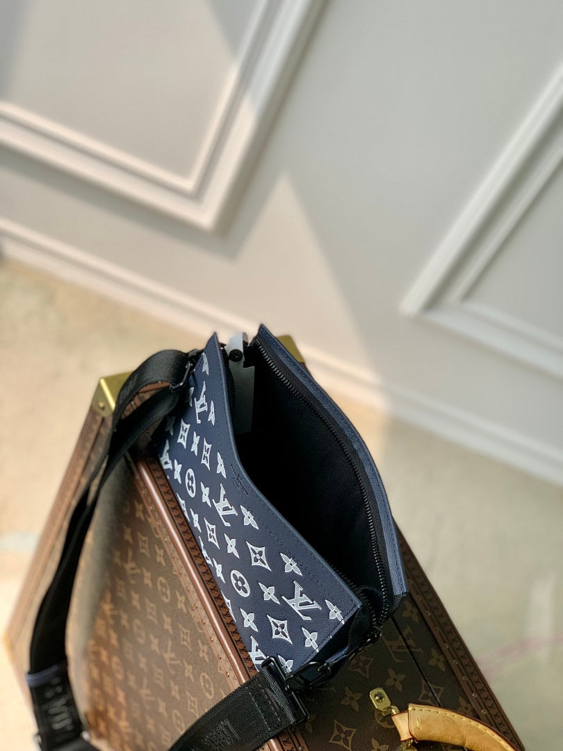 Sacoche – Réf. M81115 · Bleu Doux