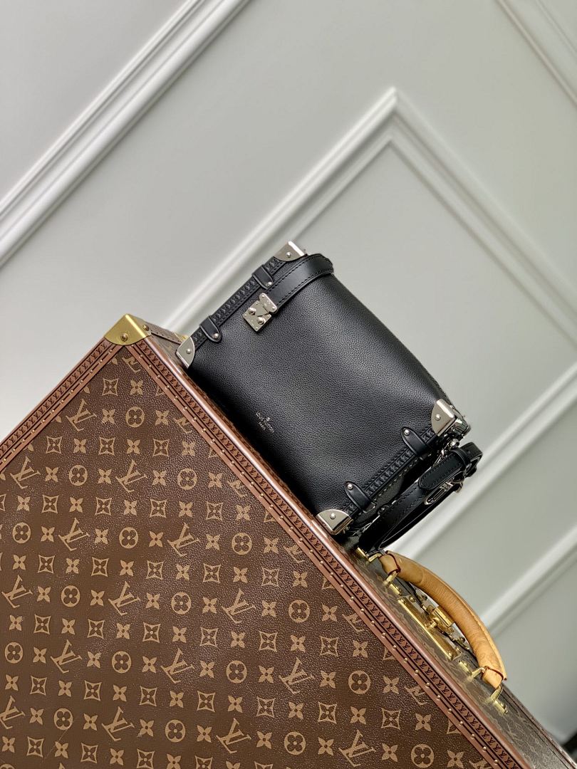 Sac à main Trunk – Réf. M25160 · Noir