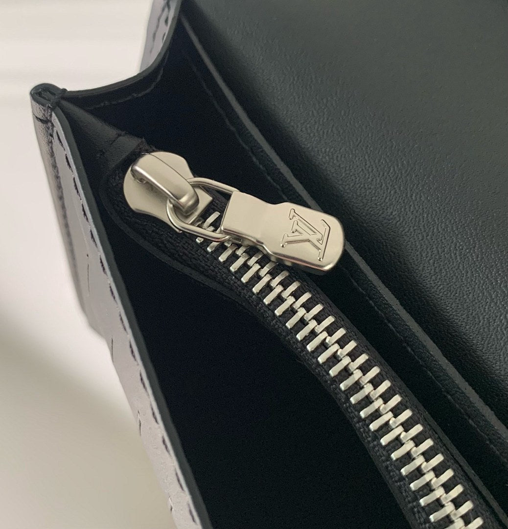 Portefeuille – Réf. M83331