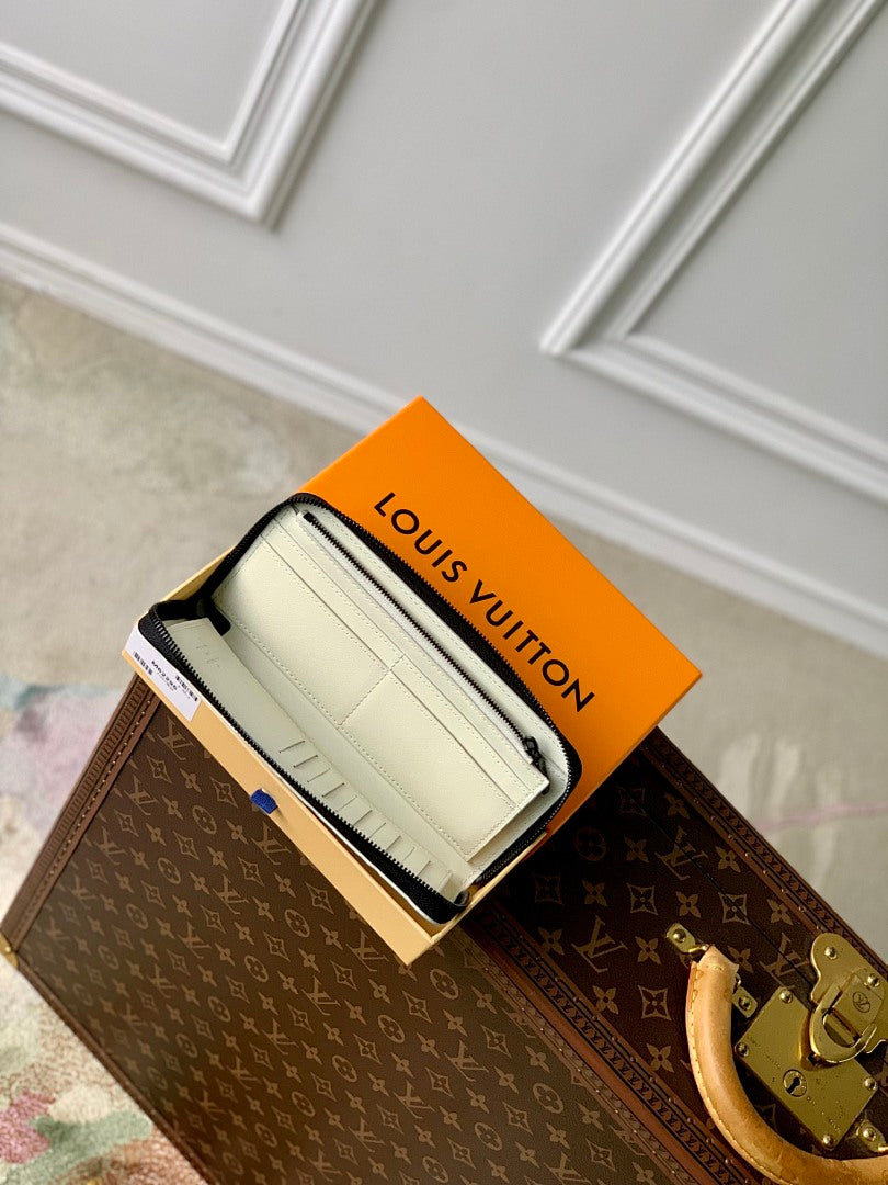 Portefeuille – Réf. M62295 · Blanc Doux