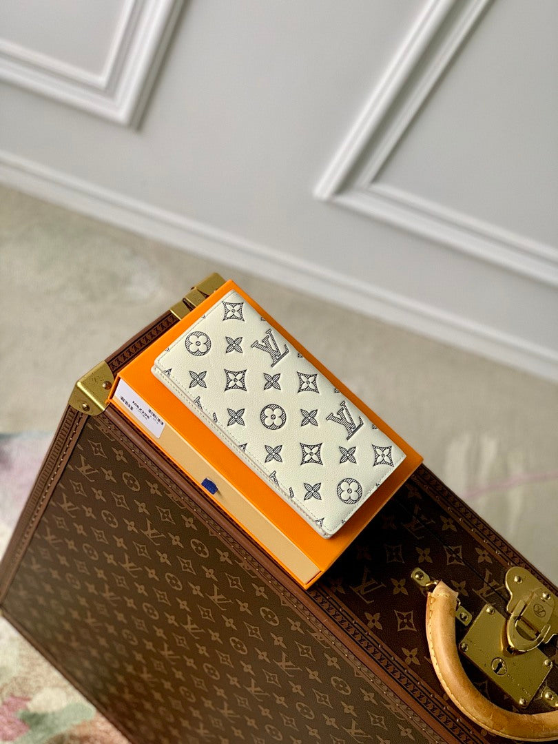 Portefeuille – Réf. M61697 · Blanc Doux