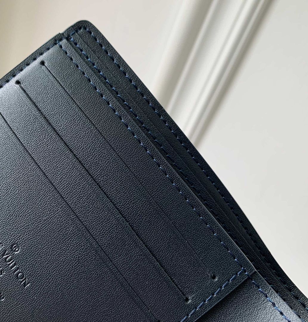 Portefeuille – Réf. M61695 · Bleu Doux