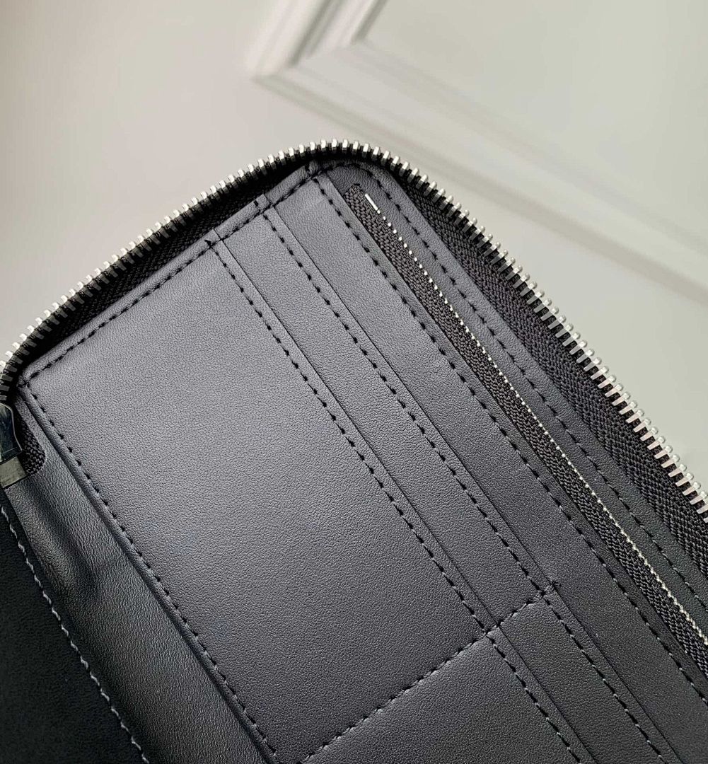 Portefeuille – Réf. M83332