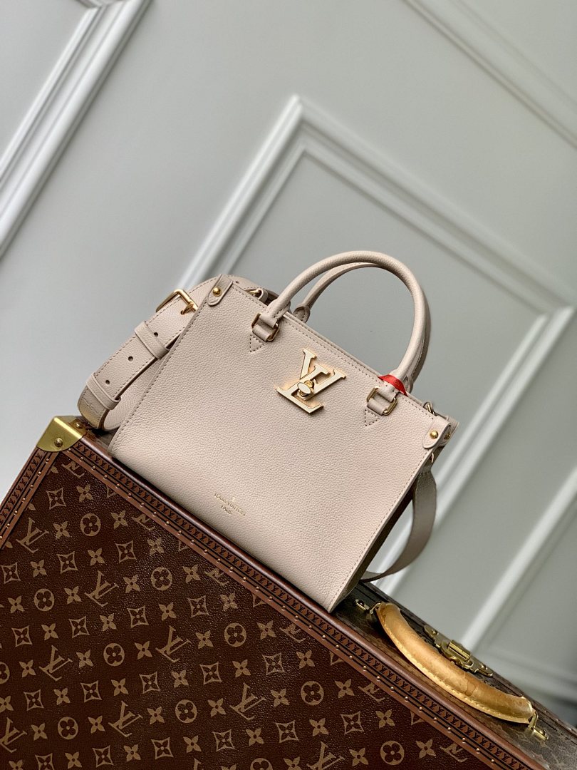 Sac à main OnTheGo – Réf. M22311 · Abricot Gris