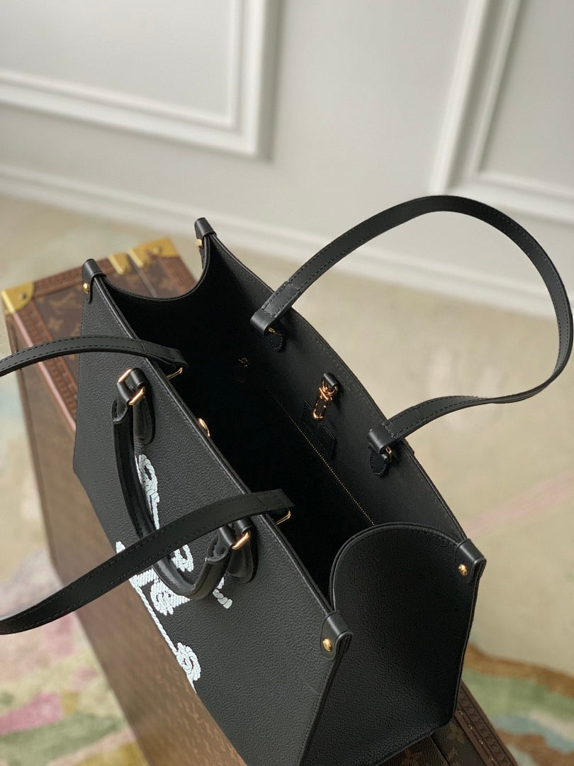 Sac à main OnTheGo – Réf. M24834