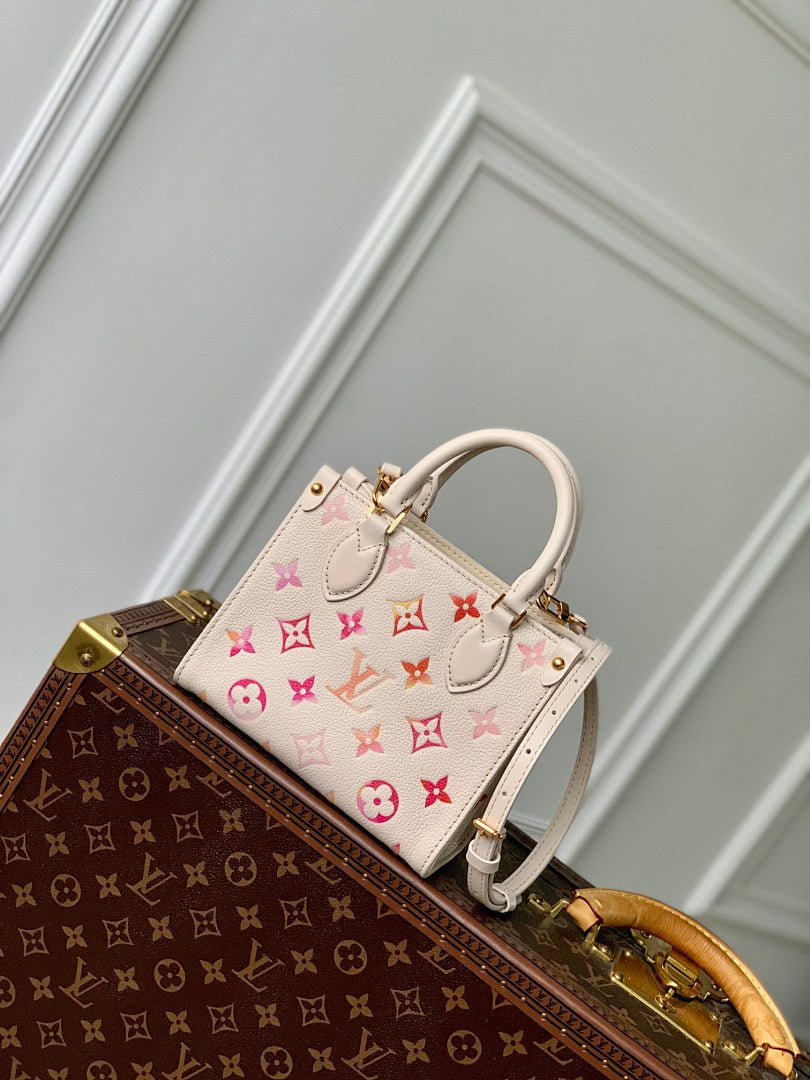 Sac à main OnTheGo – Réf. M47115