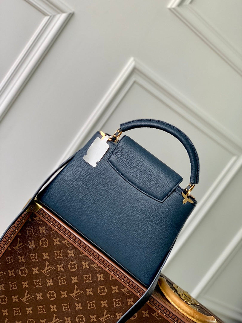 Sac à main Capucines – Réf. M24567 · Coloris 1