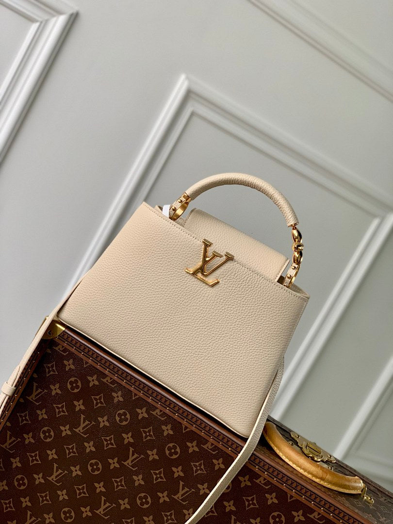 Sac à main Capucines – Réf. M23943 · Coloris 1