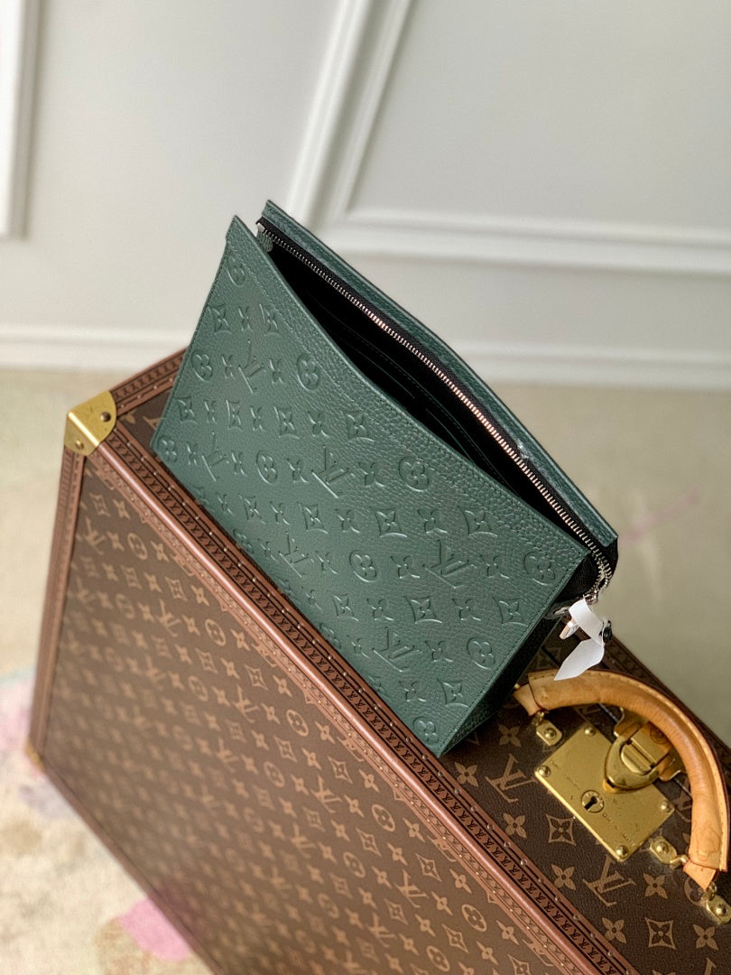 Pochette – Réf. M61692 · Coloris 15