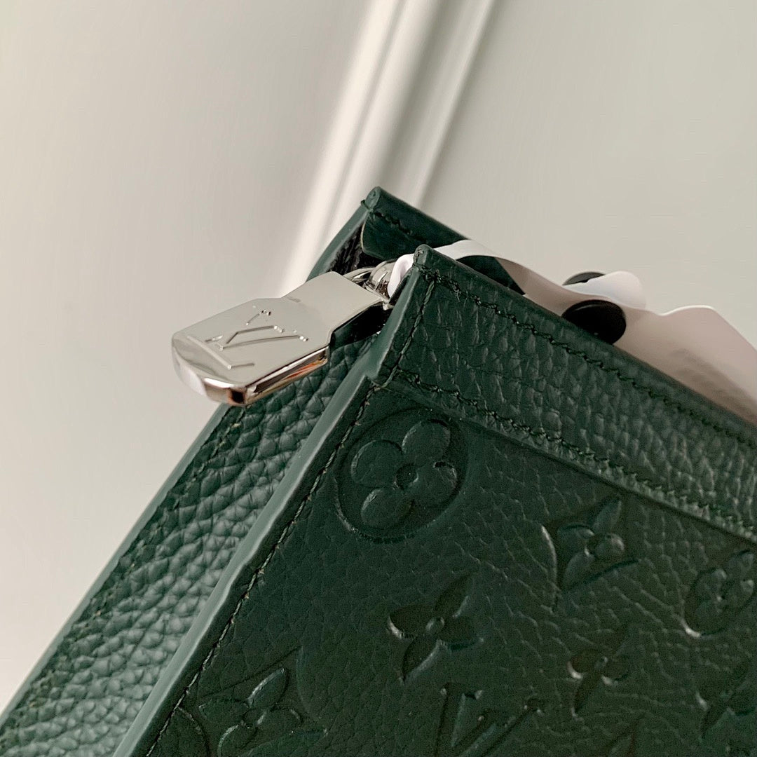 Pochette – Réf. M61692 · Coloris 15