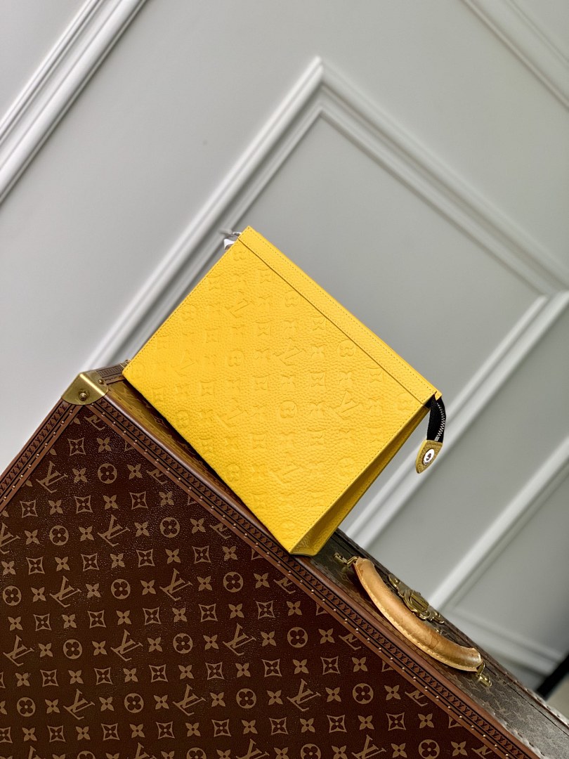 Pochette – Réf. M61692 · Coloris 14