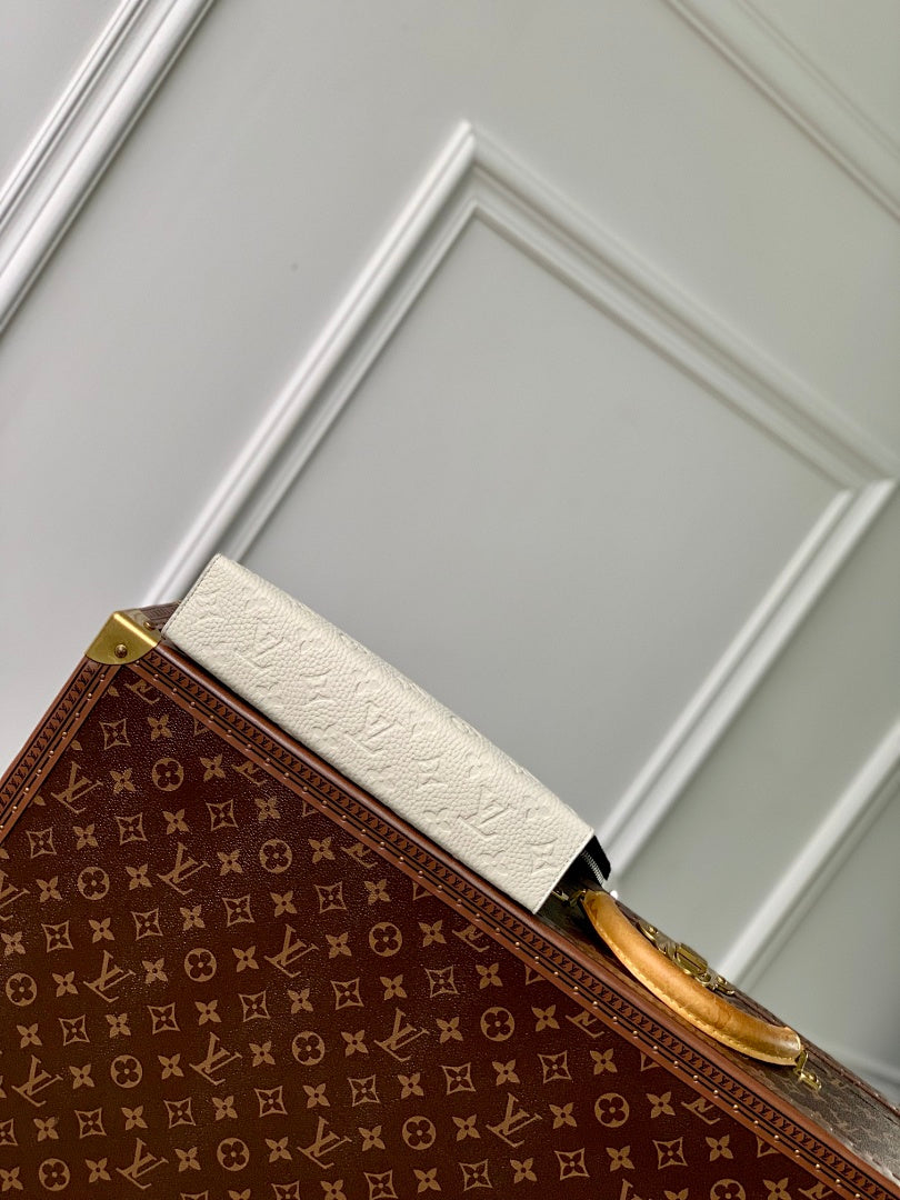 Pochette – Réf. M61692 · Coloris 12