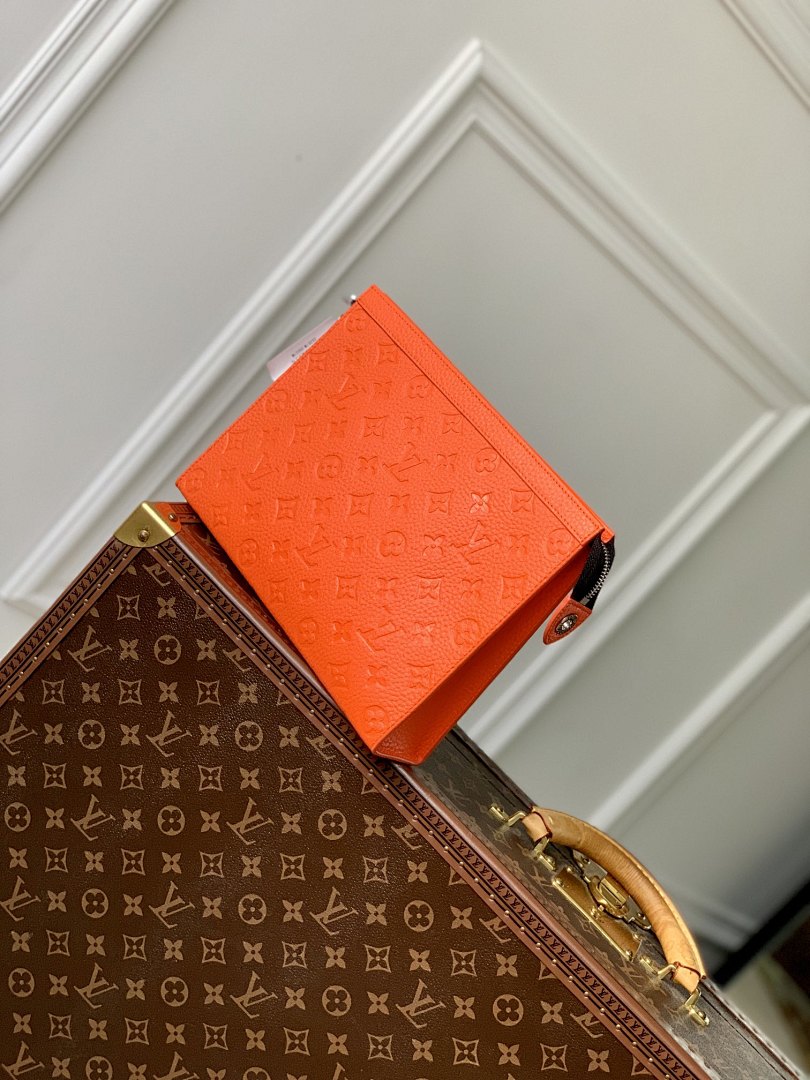 Pochette – Réf. M61692 · Coloris 11