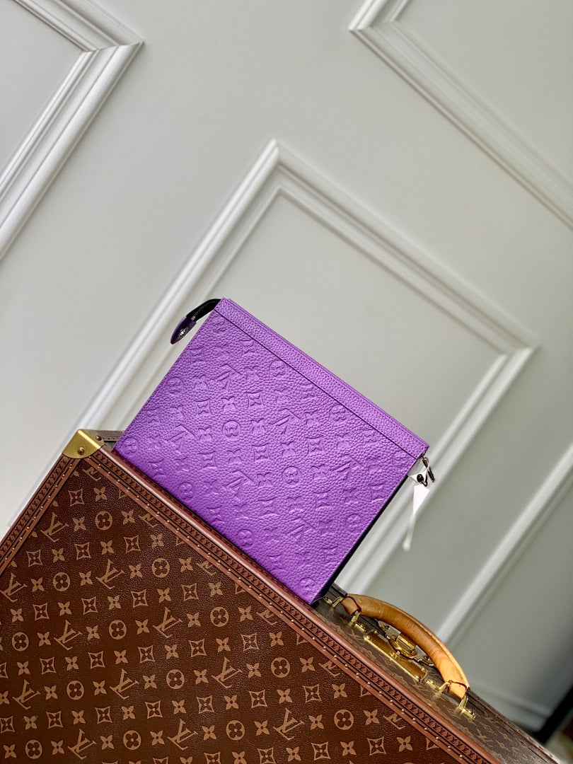 Pochette – Réf. M61692 · Coloris 10