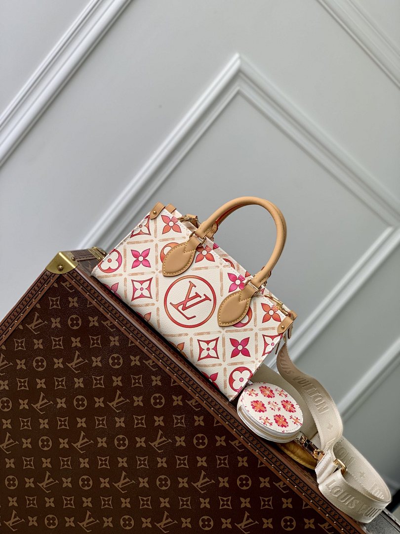 Sac à main OnTheGo – Réf. M25318