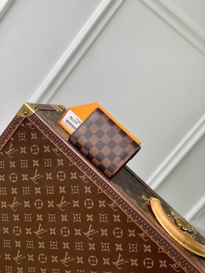Portefeuille – Réf. HH142M41659 · Damier Ébène Rouge