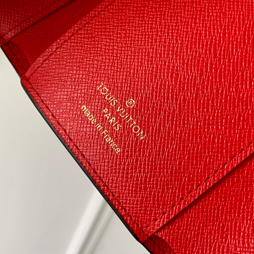 Portefeuille – Réf. HH142M41659 · Damier Ébène Rouge