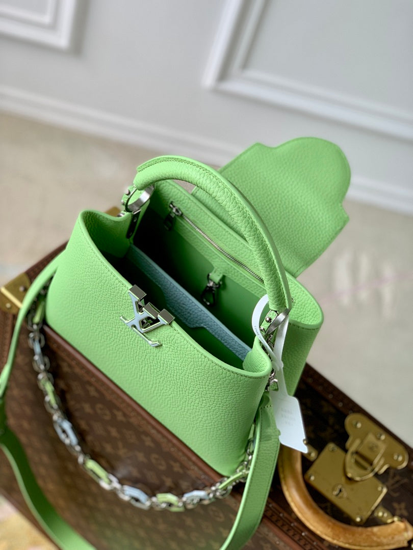 Sac à main Capucines – Réf. M24683 · PM · Coloris 2