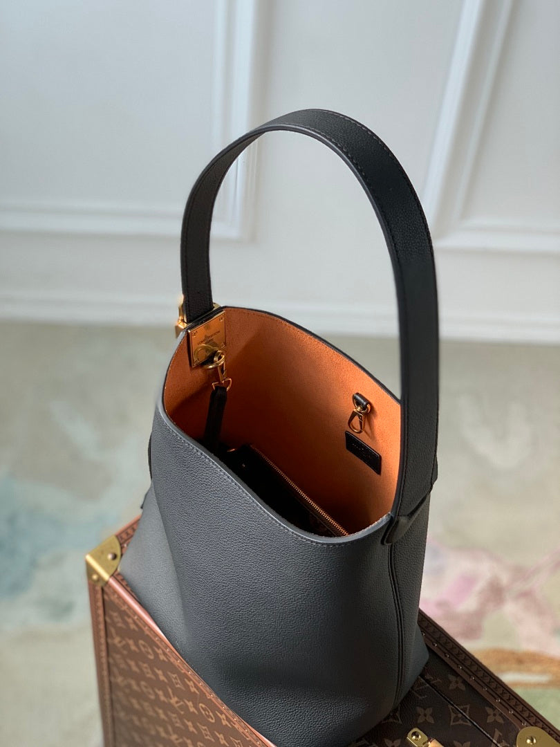 Sac à main – Réf. M25352 · Noir