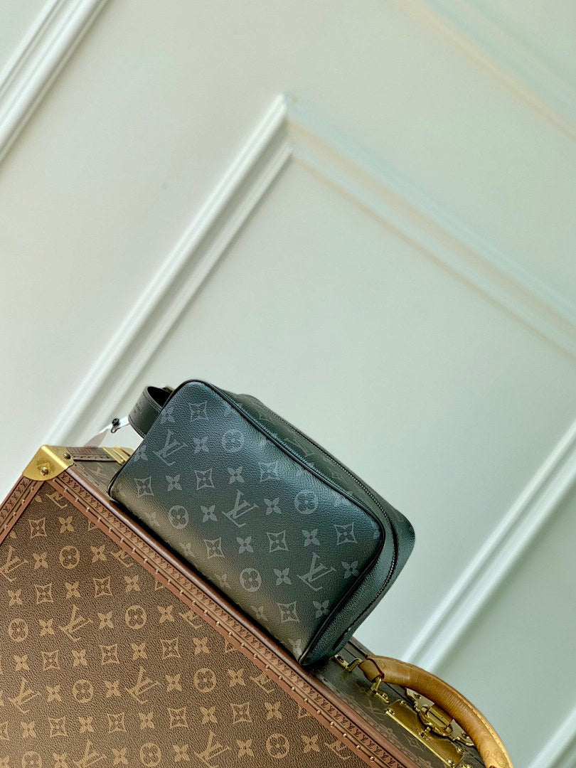 Pochette – Réf. M83112 · Monogram Noir