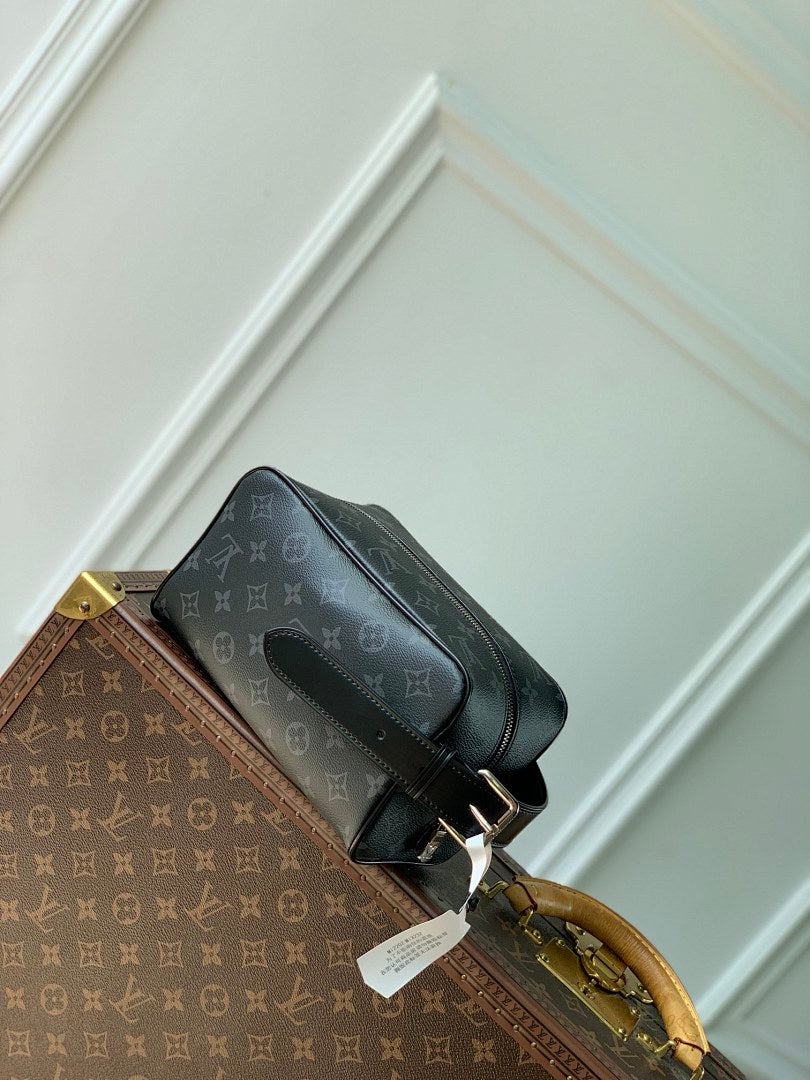 Pochette – Réf. M83112 · Monogram Noir