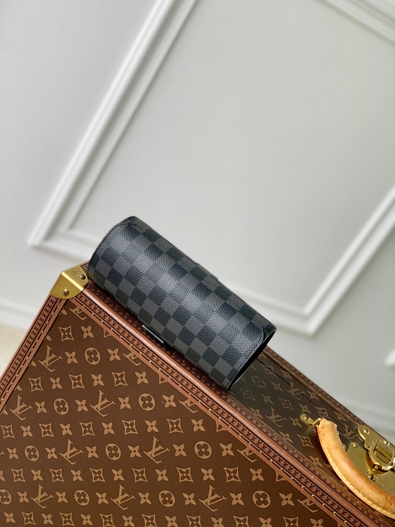 Pochette – Réf. HH91 · Damier Graphite